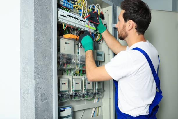 Best Residential Electrician Services  in Longmont, CO